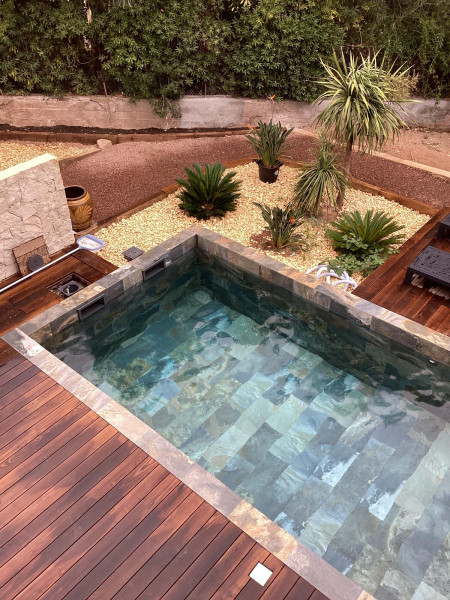 235105b2-0a23-4991-bb2b-60c106a4ea43