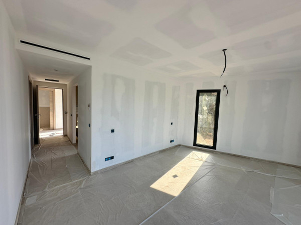 99b7e20b-cf89-447a-a356-1f32dc5c12e2